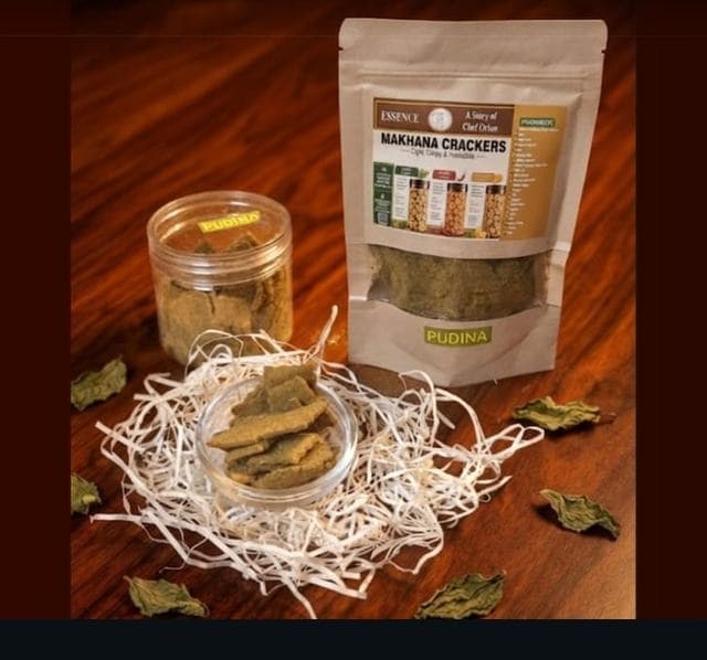 Pudina-Oats Makhana Crackers